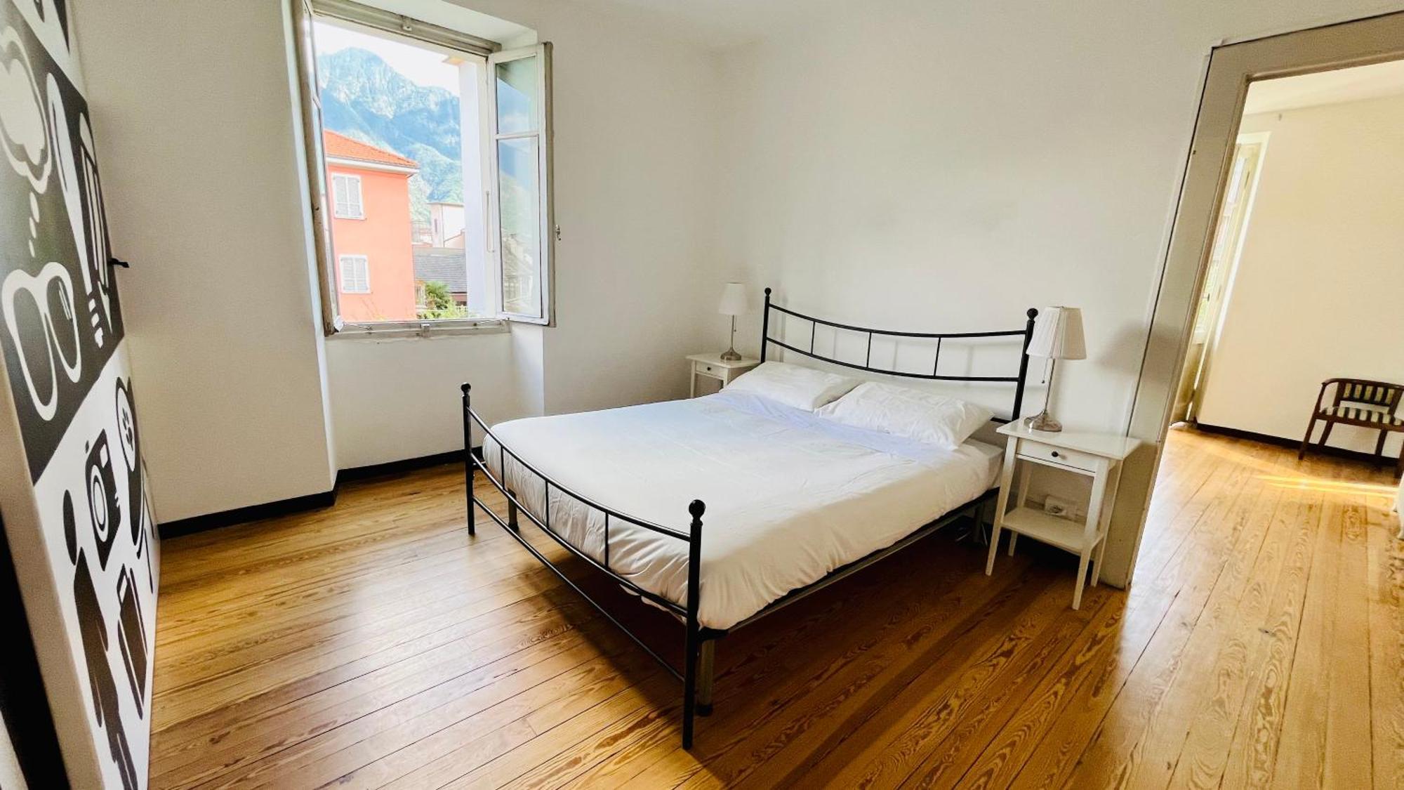 Antica Casa Storica Con Giardino Lägenhet Domodossola Exteriör bild